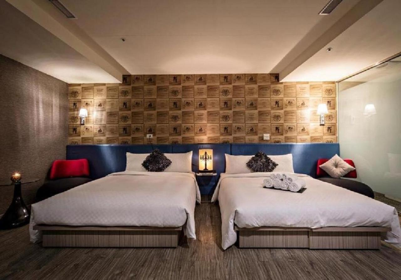 Walker Hotel - Zhengyi 2 تايبيه المظهر الخارجي الصورة