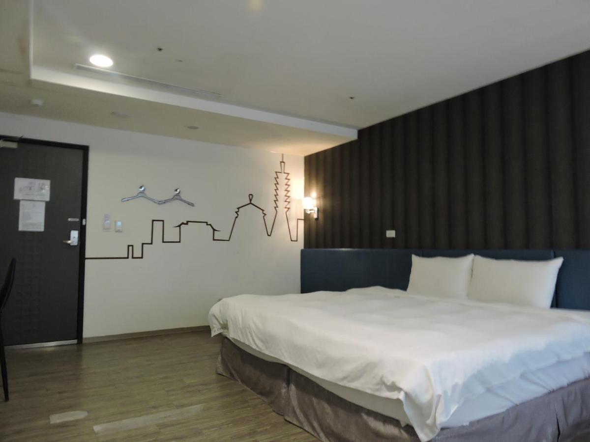 Walker Hotel - Zhengyi 2 تايبيه المظهر الخارجي الصورة