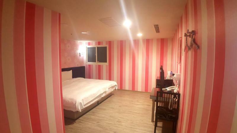 Walker Hotel - Zhengyi 2 تايبيه المظهر الخارجي الصورة