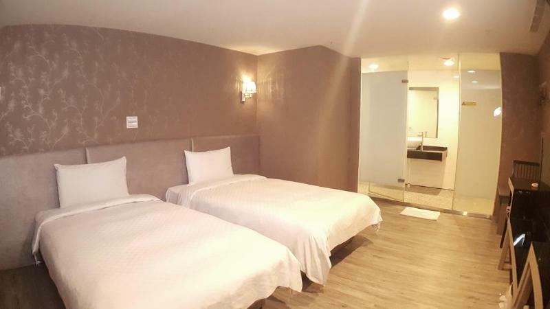 Walker Hotel - Zhengyi 2 تايبيه المظهر الخارجي الصورة